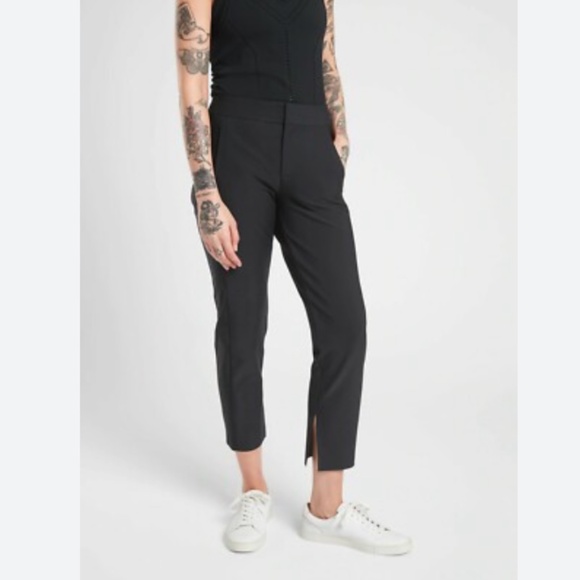 Athleta Black Stellar Crop Trouser size 2 - Picture 1 of 13